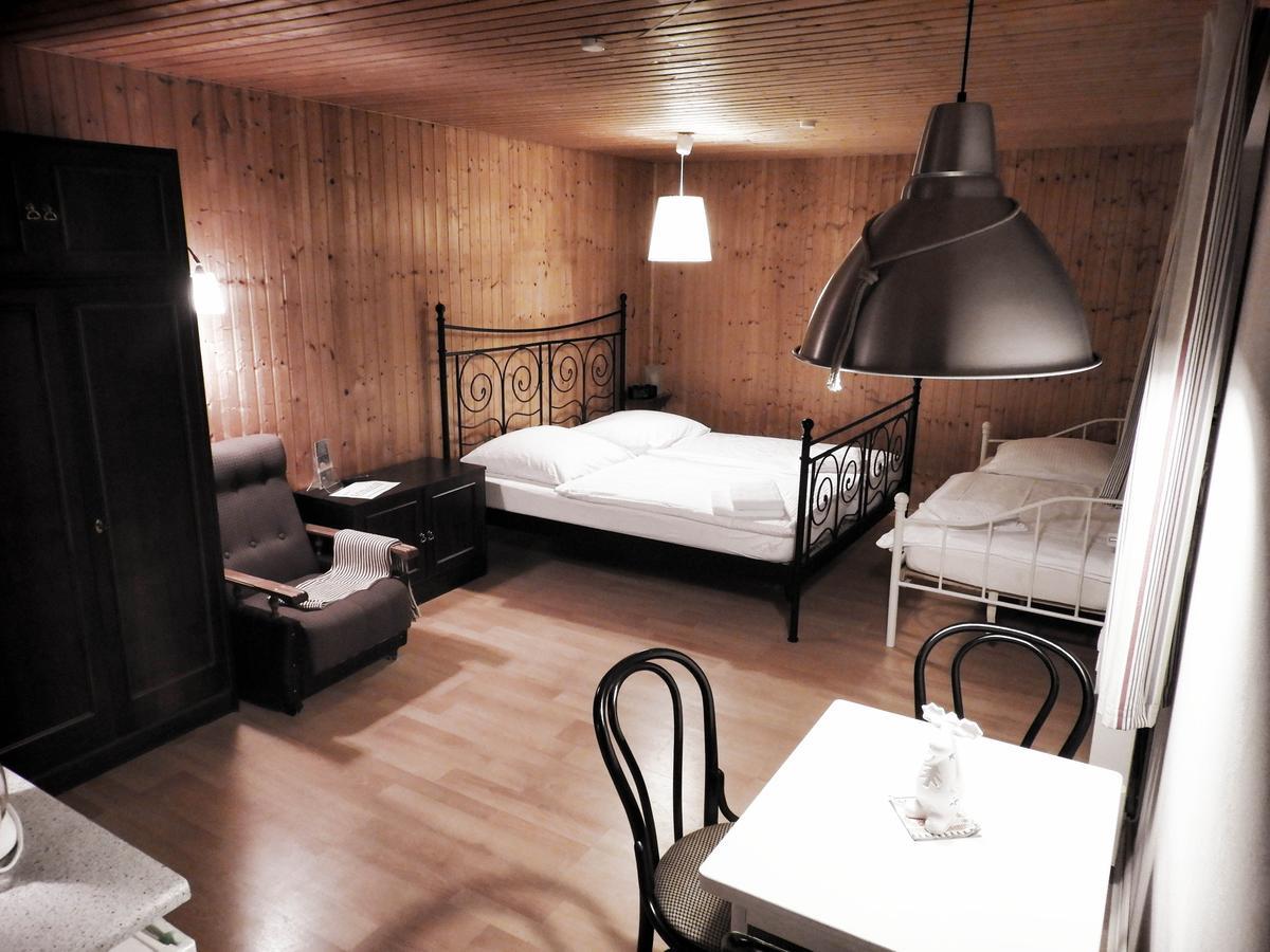 Ferienzimmer In 格拉尔-米里茨 外观 照片