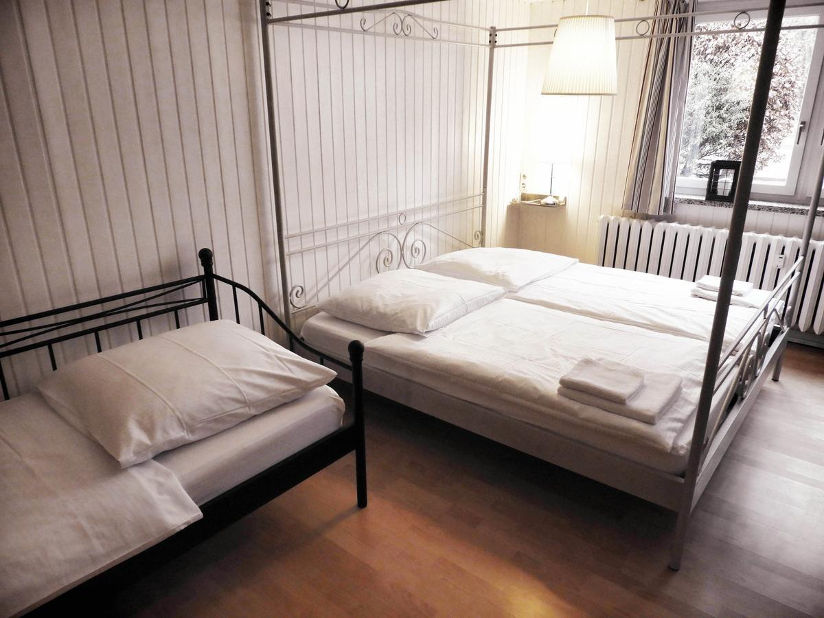 Ferienzimmer In 格拉尔-米里茨 外观 照片