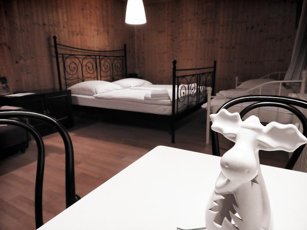 Ferienzimmer In 格拉尔-米里茨 外观 照片