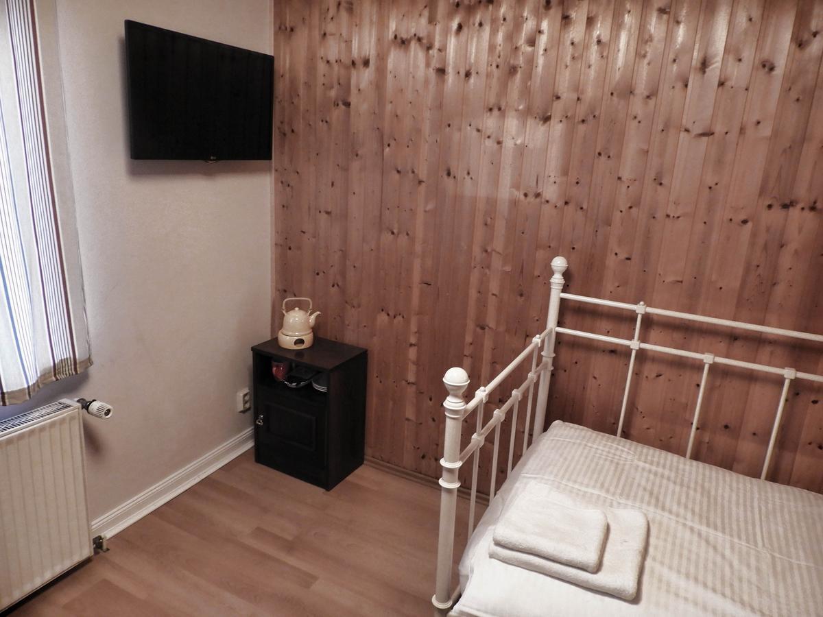 Ferienzimmer In 格拉尔-米里茨 外观 照片